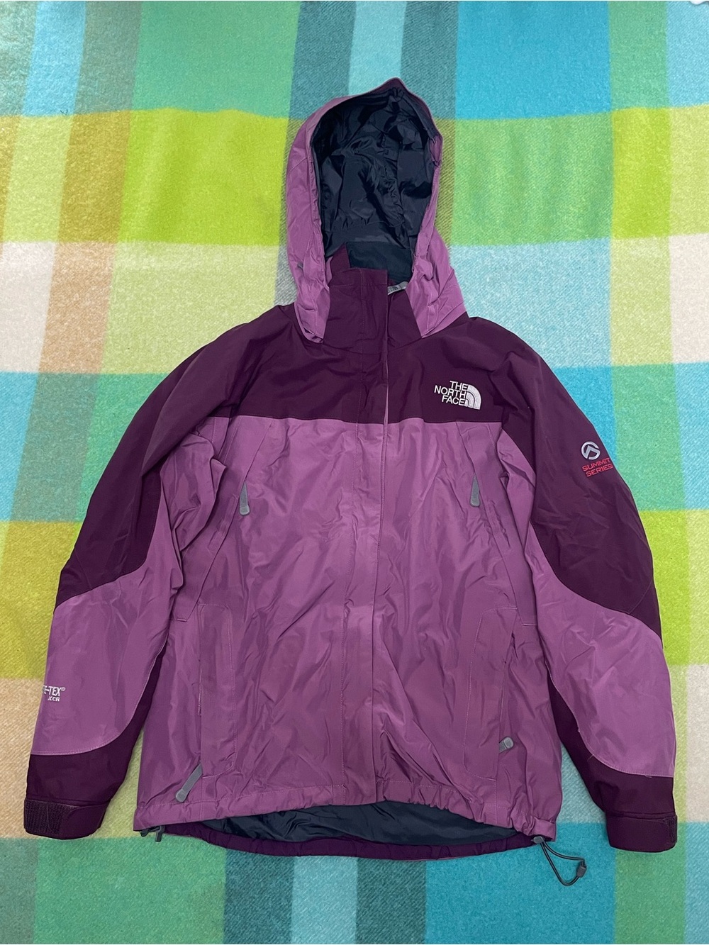 The North Face Summit Series Gore-tex Purple Two Tone Jacket Women’s